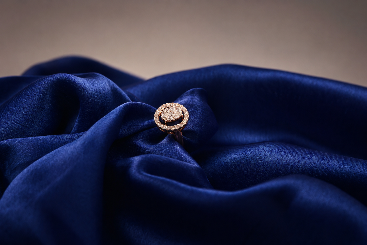 Nova Circle Ring - 14K Solid Gold Diamond Ring