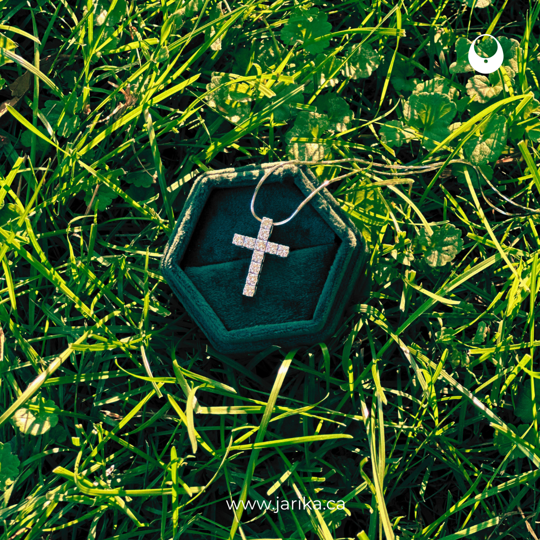 Cross Pendant – Solid Gold and Diamonds